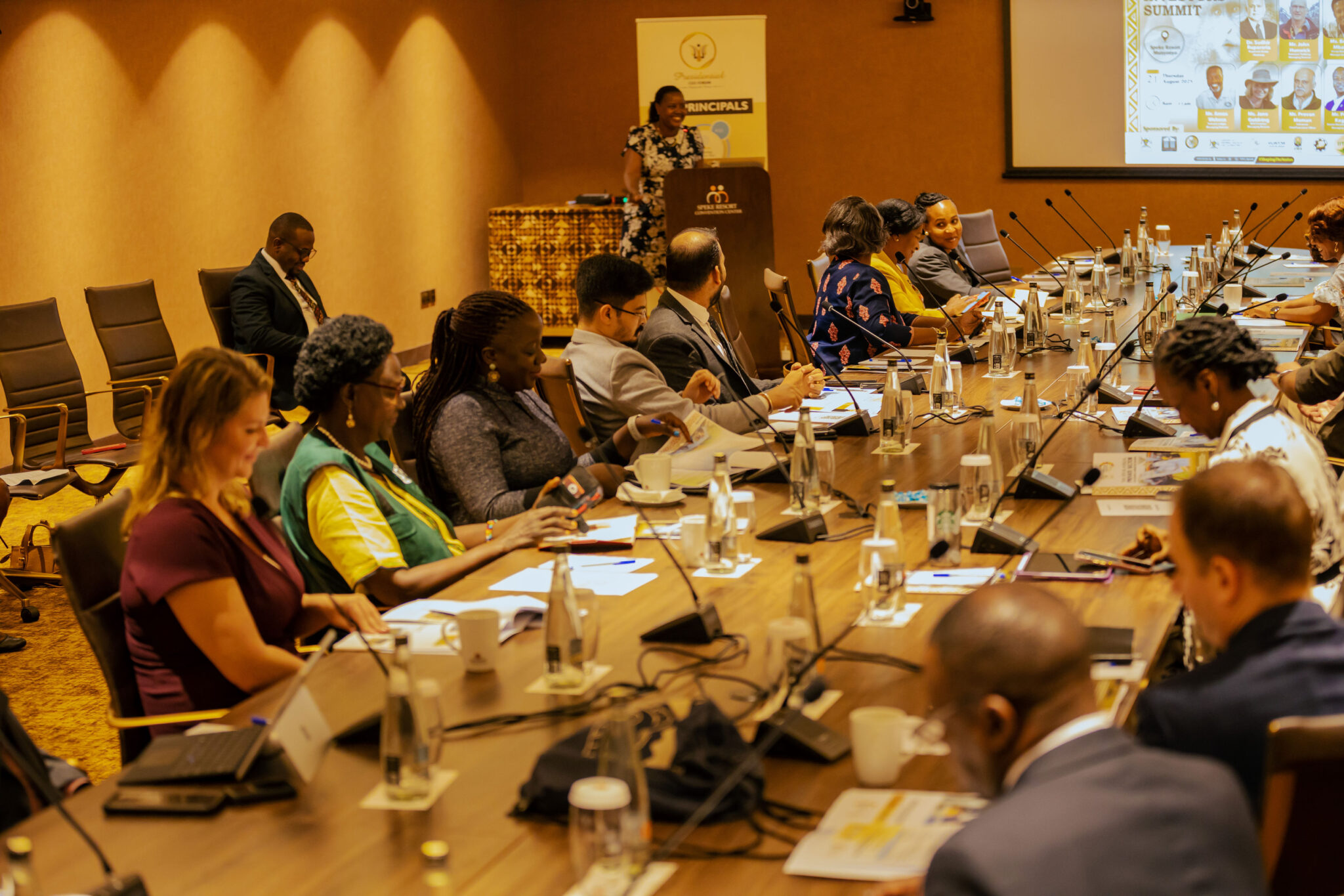 Roundtable1